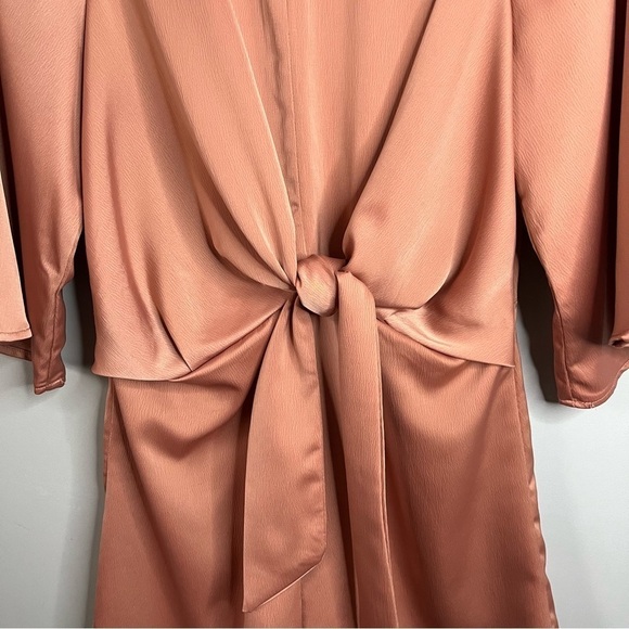 Missguided Front Tie Kimono Sleeve Faux Silk Blush Pink Playsuit Romper Size 4 - Picture 8 of 16